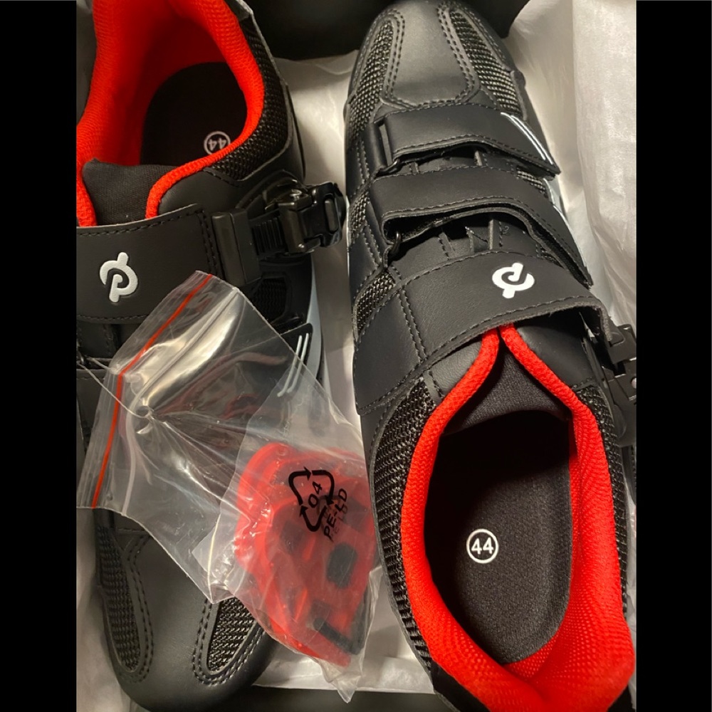 Peloton Men's Black and Red Cycling/Studio Shoes